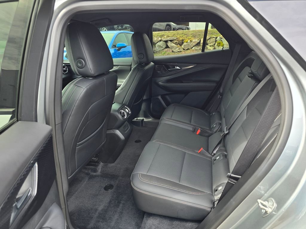 Used 2024 Chevrolet Blazer EV LT image 16