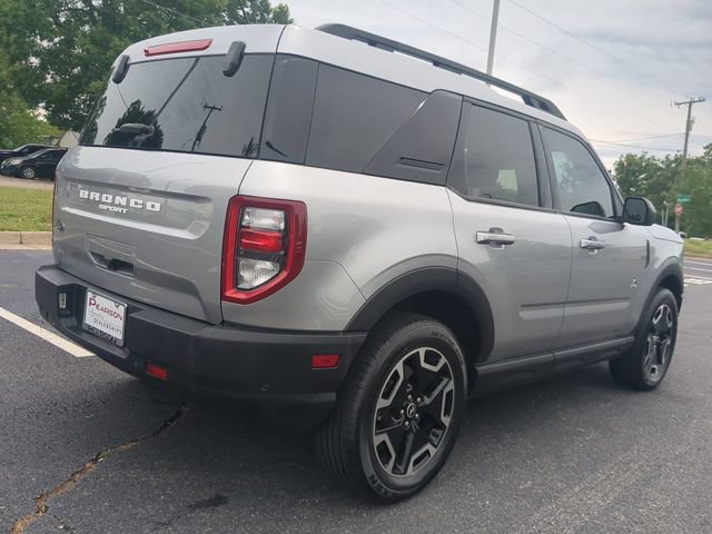 Used 2023 Ford Bronco Sport Outer Banks w/ Tech Package AWD/4WD image 4