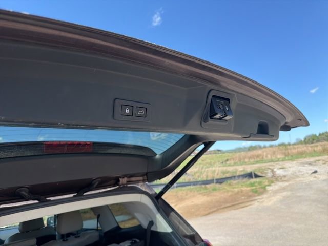 Used 2020 Subaru Ascent Limited w/ Popular Package #2 image 18