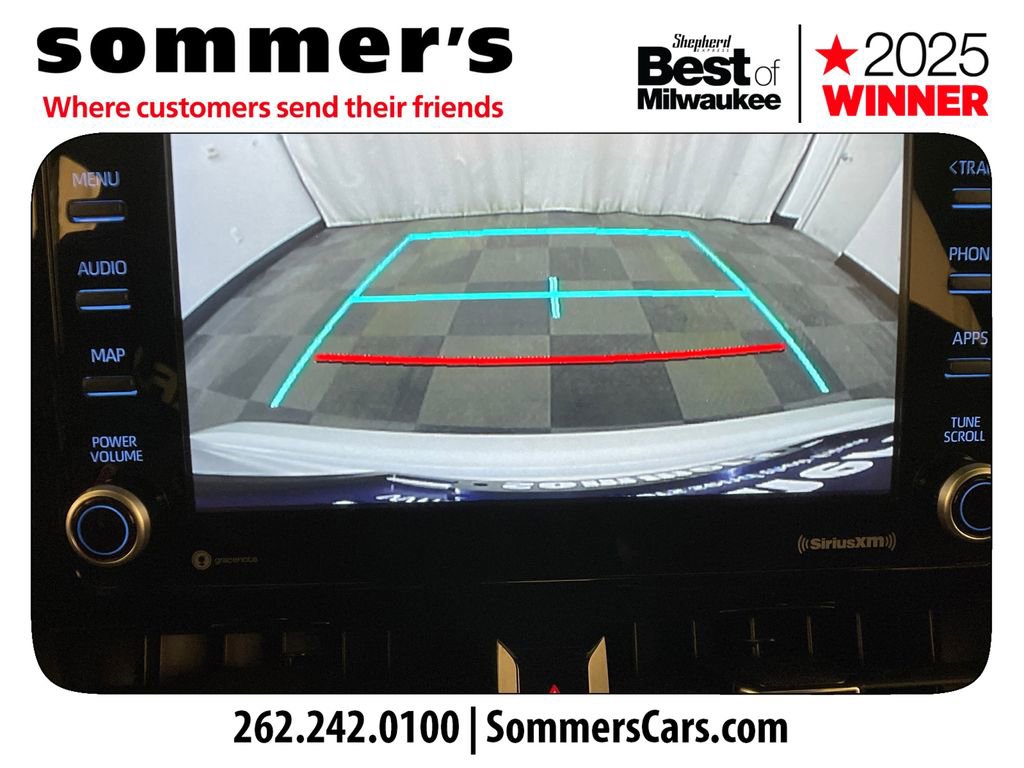 Used 2022 Toyota Corolla SE image 17