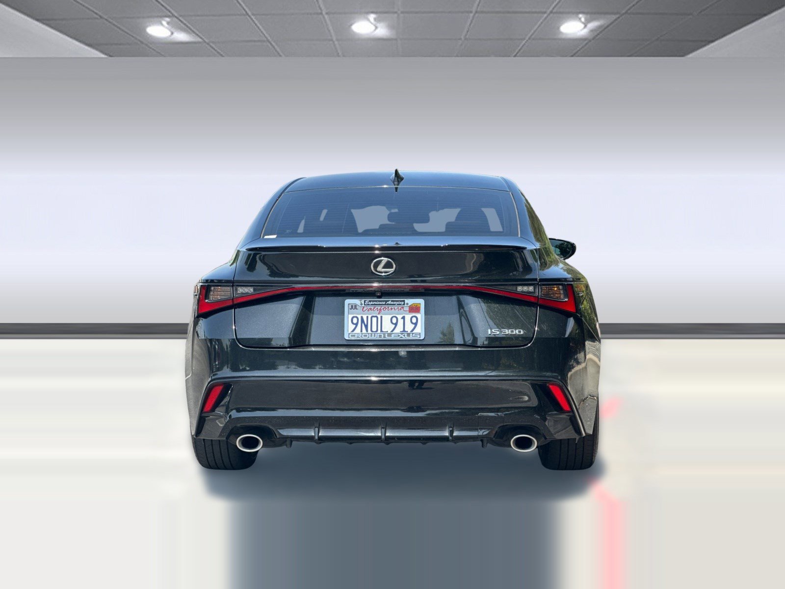 Certified 2024 Lexus IS 300 F Sport RWD image 11