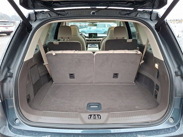 Certified 2024 Lincoln Aviator Reserve w/ Equipment Group 201A image 30