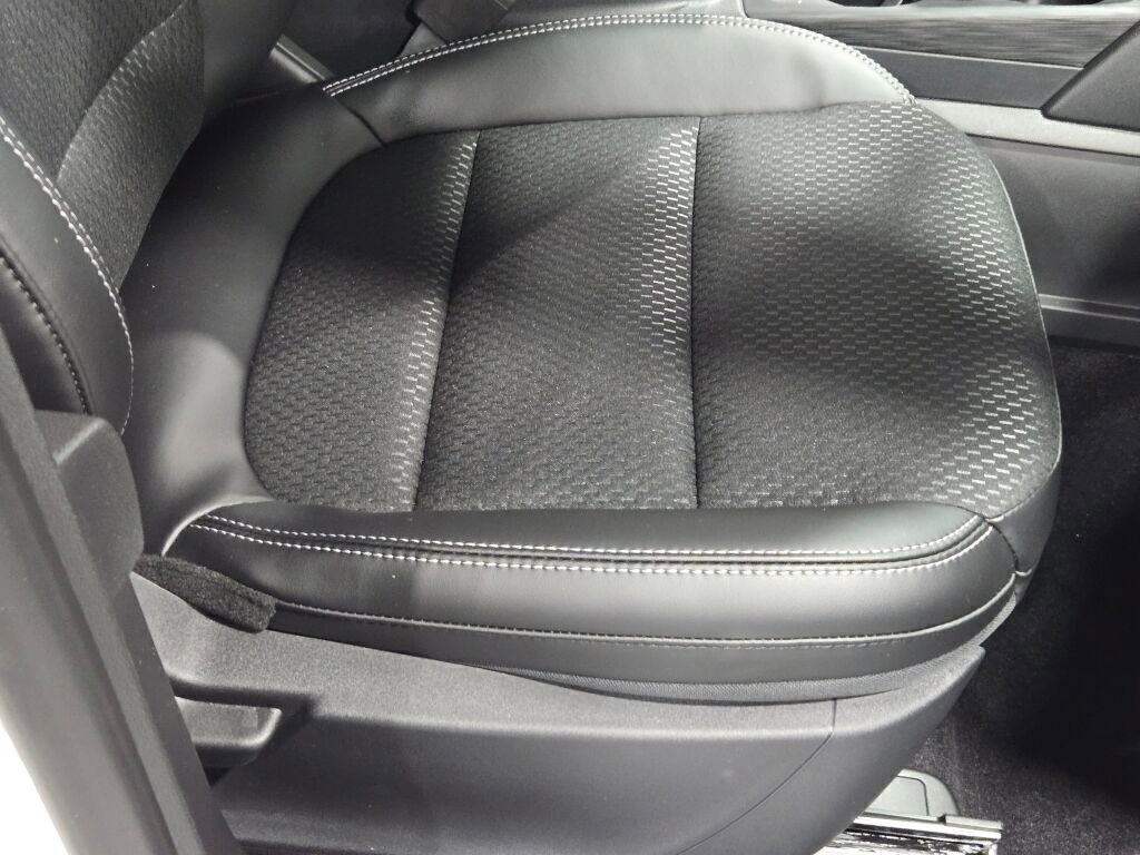 New 2025 Ford Escape SE image 7