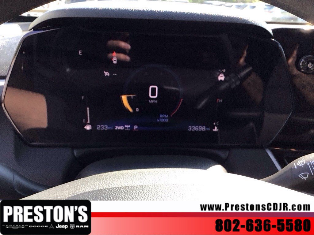 Used 2025 Chevrolet TrailBlazer LT AWD/4WD image 17