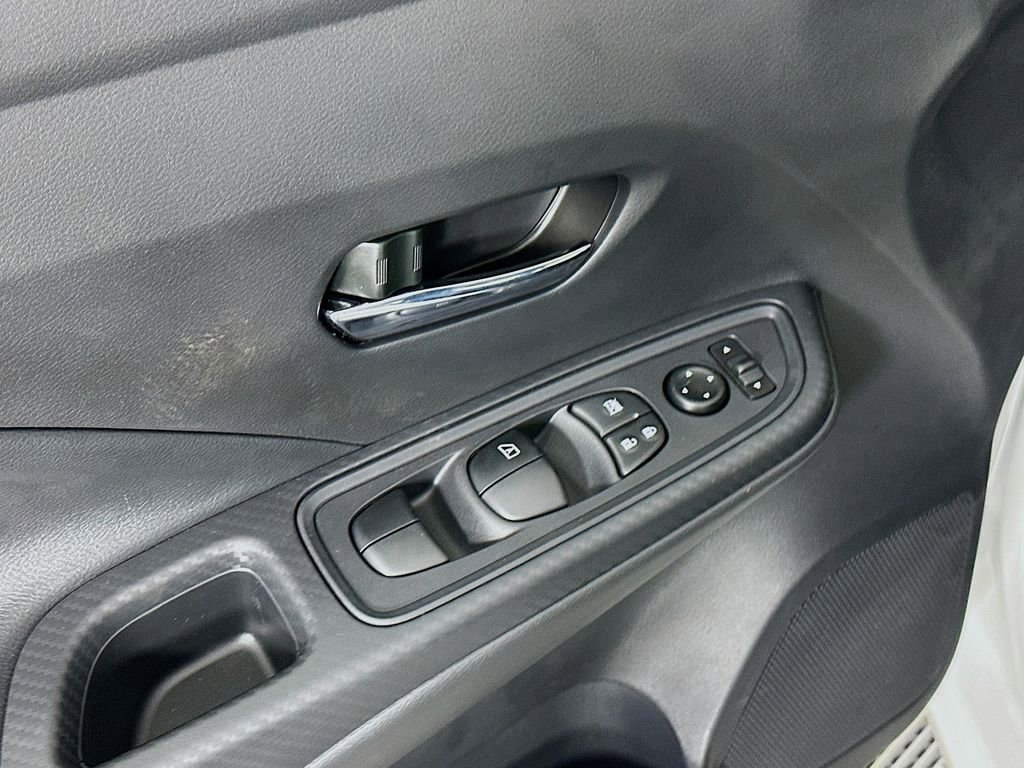 New 2025 Nissan Versa SV w/ Trunk Package image 23