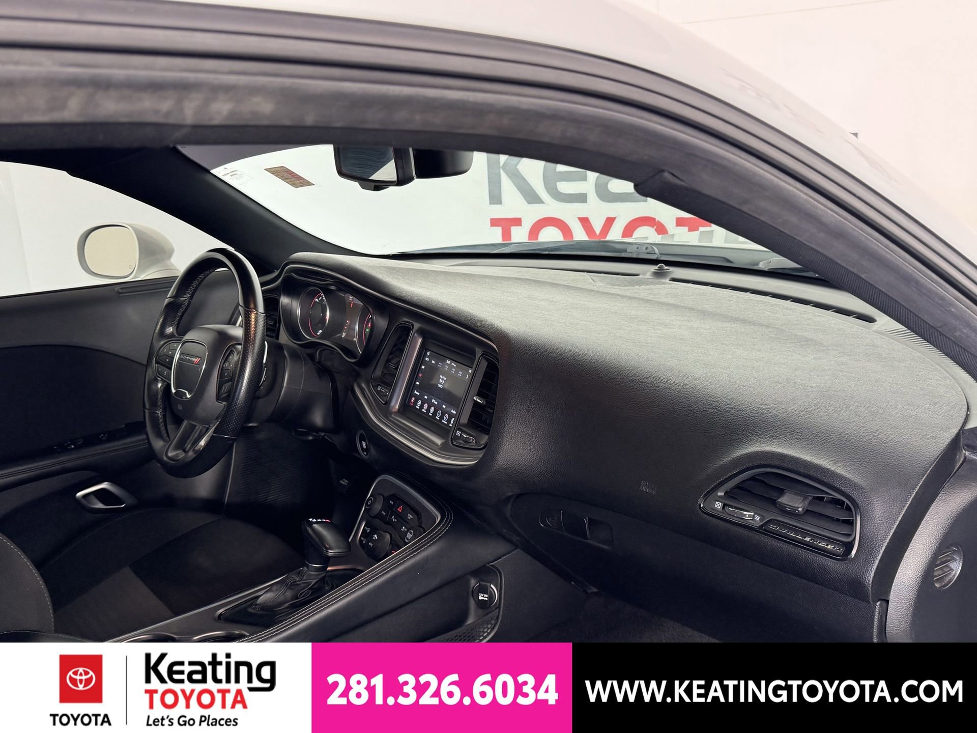 Used 2022 Dodge Challenger GT RWD image 18