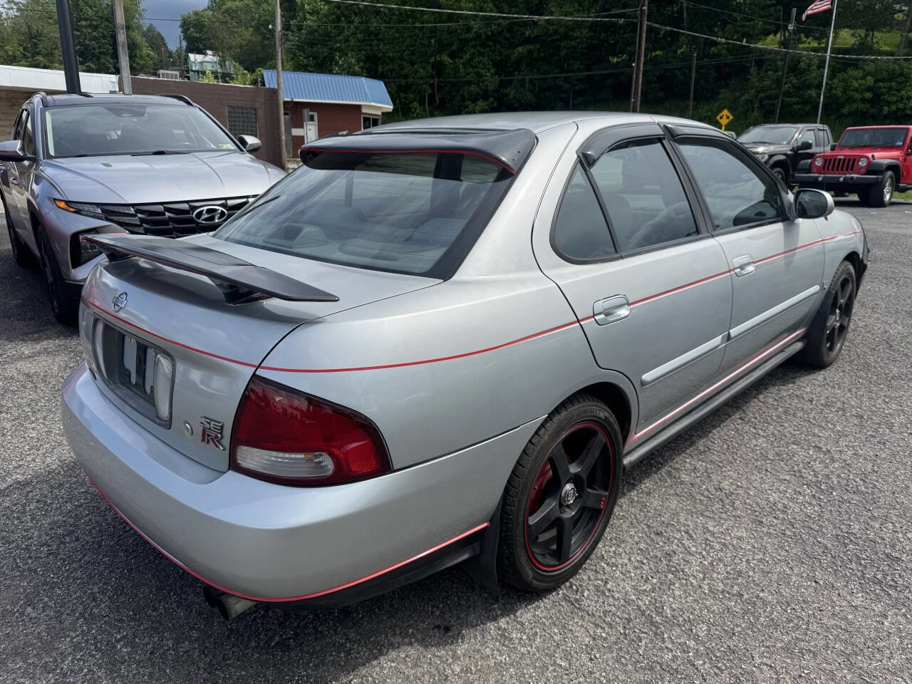 Used 2002 Nissan Sentra GXE FWD image 2