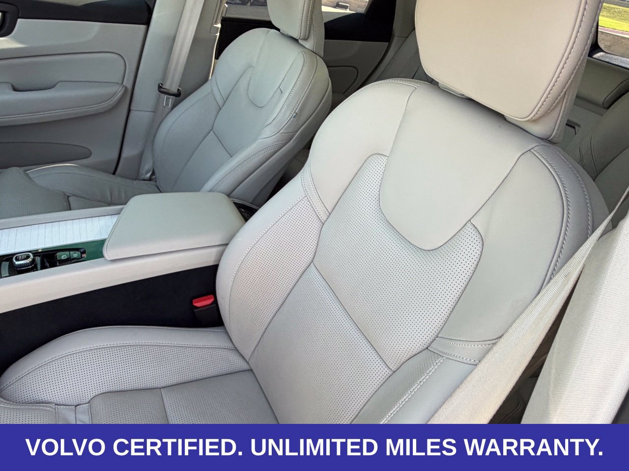 Certified 2026 Volvo XC60 B5 Ultra AWD/4WD image 29