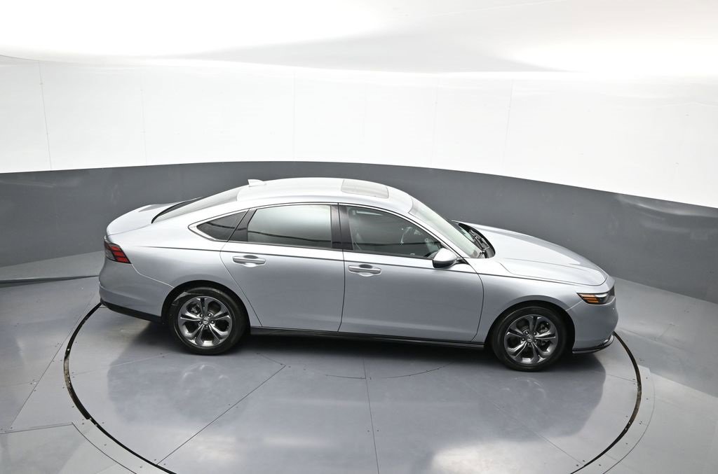 Used 2023 Honda Accord EX-L image 36
