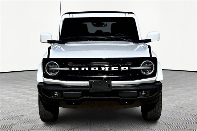 Used 2022 Ford Bronco Outer Banks image 3