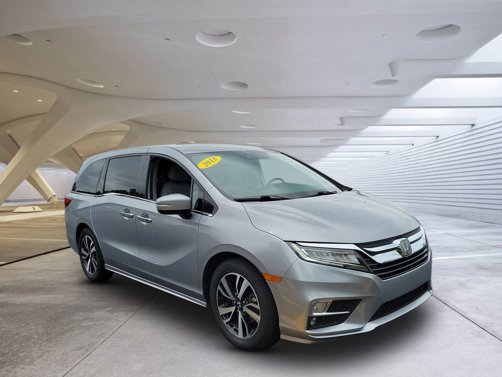 Used 2018 Honda Odyssey Elite