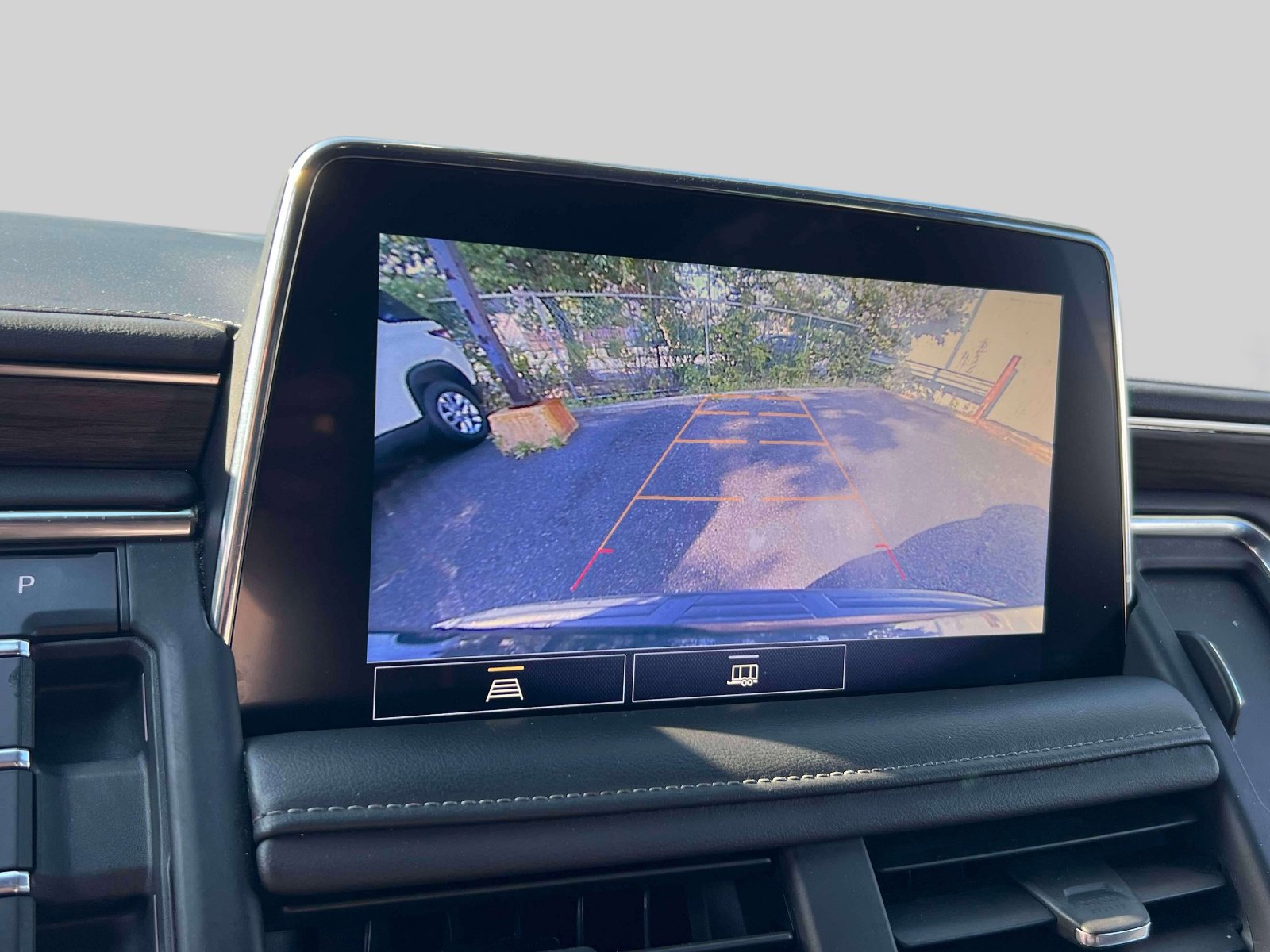 Used 2021 Chevrolet Tahoe Z71 image 25