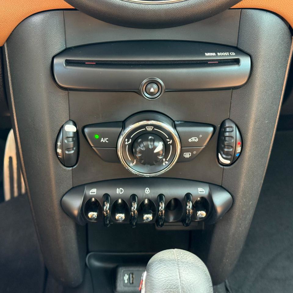 Used 2014 MINI Cooper Clubman S FWD image 17