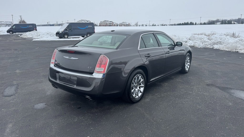 Used 2013 Chrysler 300 Base w/ Driver Convenience Group image 7