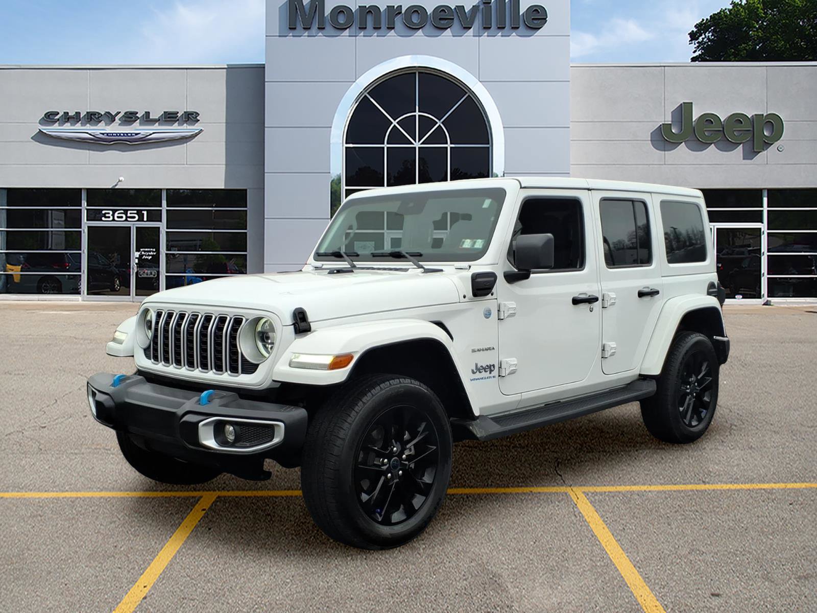 Used 2024 Jeep Wrangler Sahara w/ Technology Group