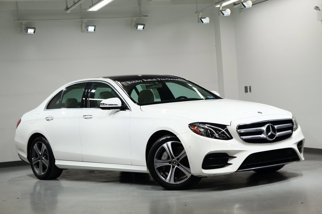 Used 2020 Mercedes-Benz E 350 4MATIC Sedan image 2