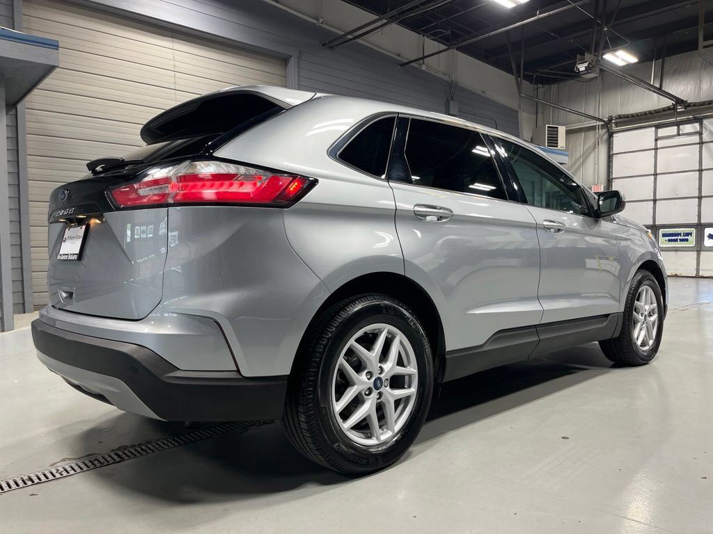 Used 2021 Ford Edge SEL FWD image 7