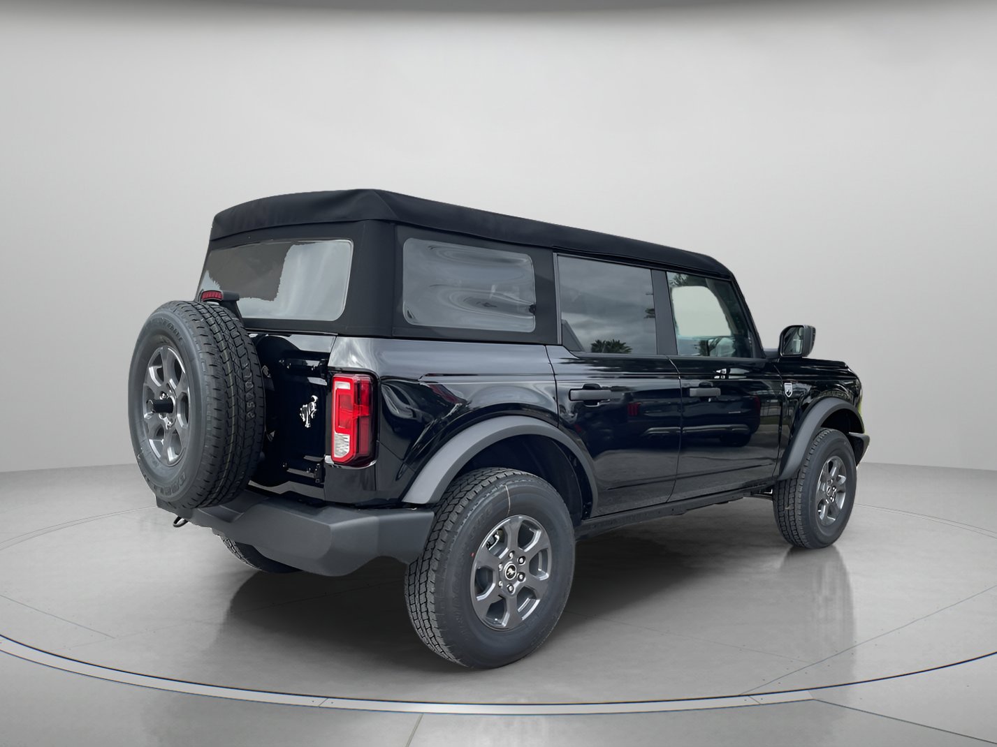 New 2025 Ford Bronco Big Bend image 3