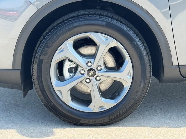 Used 2025 Ford Escape ST-Line image 7