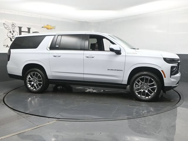 New 2026 Chevrolet Suburban High Country AWD/4WD image 28