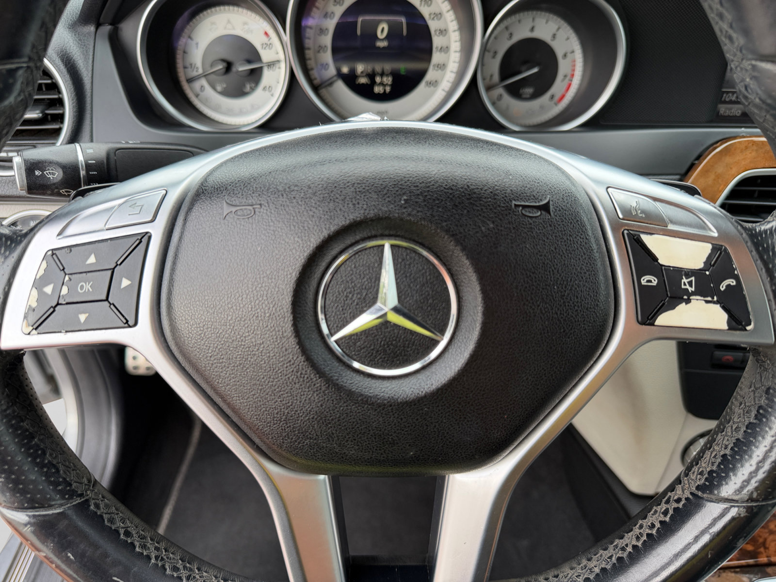 Used 2013 Mercedes-Benz C 350 Coupe image 20