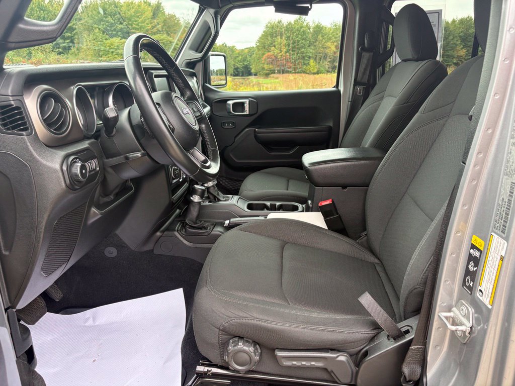 Used 2020 Jeep Wrangler Unlimited Sport S AWD/4WD image 15