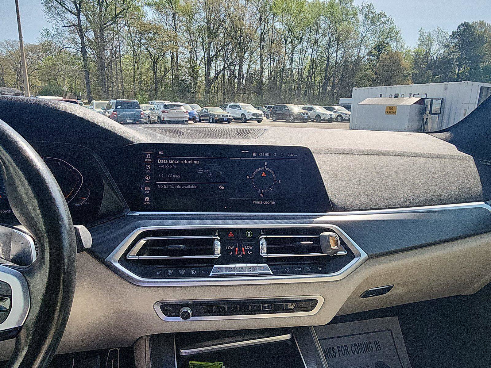 Used 2019 BMW X5 xDrive50i w/ M Sport Package image 17