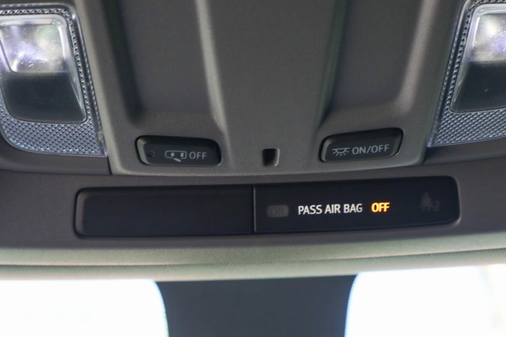 Used 2022 Chevrolet Silverado 2500 Custom w/ Gooseneck/5TH Wheel Package image 29