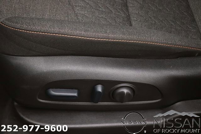 Used 2024 Chevrolet Equinox LT AWD/4WD image 17