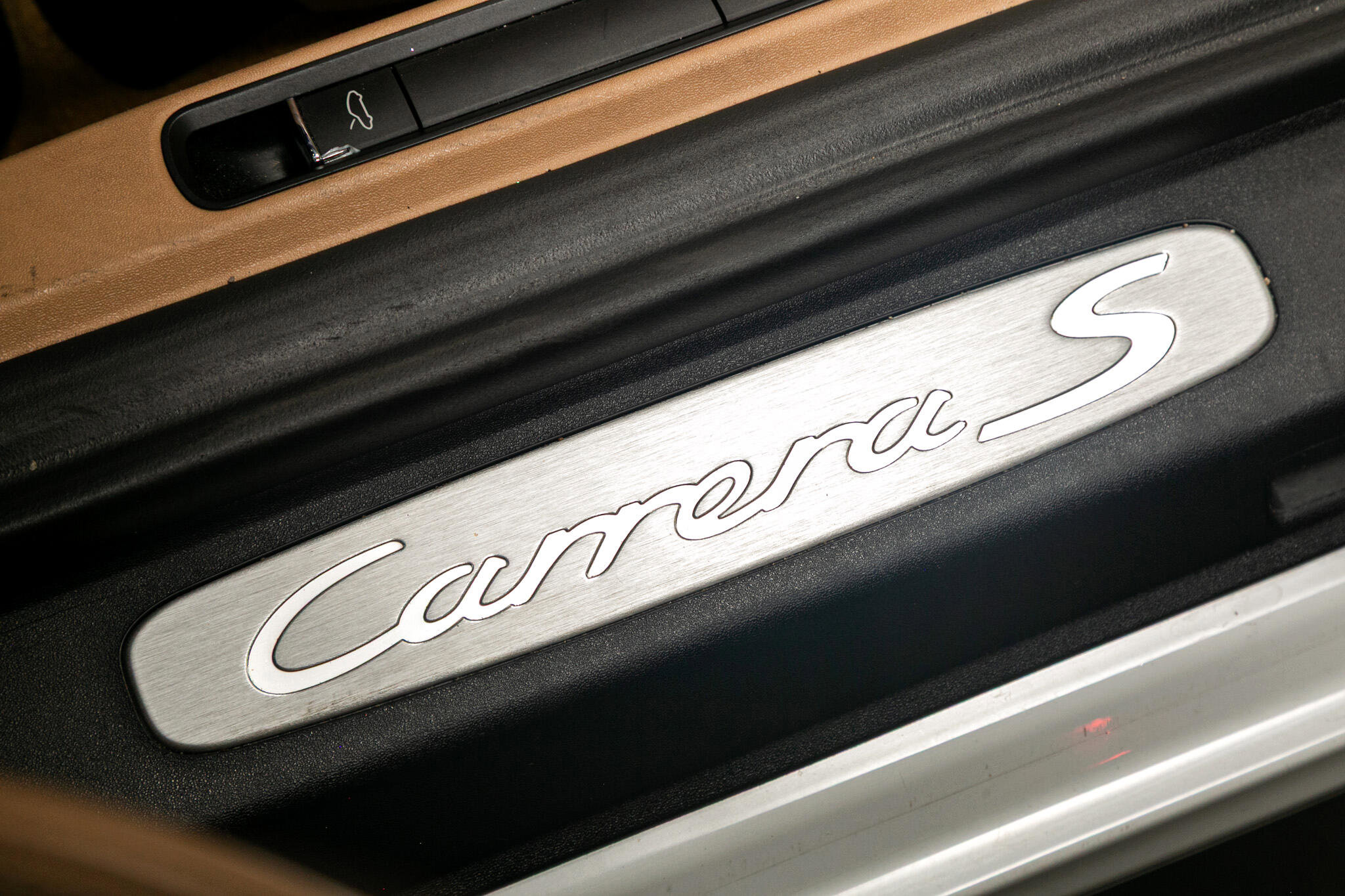 Used 2015 Porsche 911 Carrera S image 23