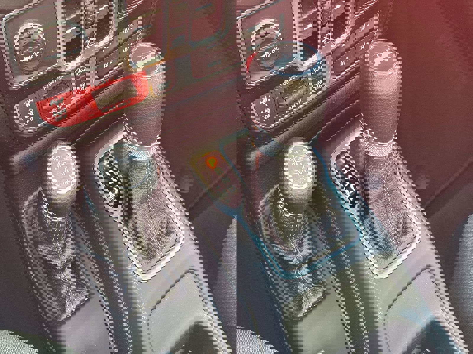 Used 2025 Jeep Wrangler Unlimited Rubicon image 24