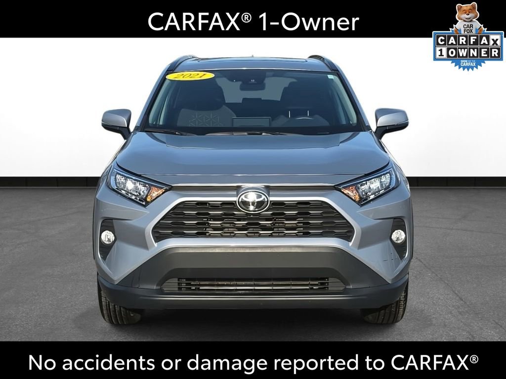 Used 2021 Toyota RAV4 XLE image 2
