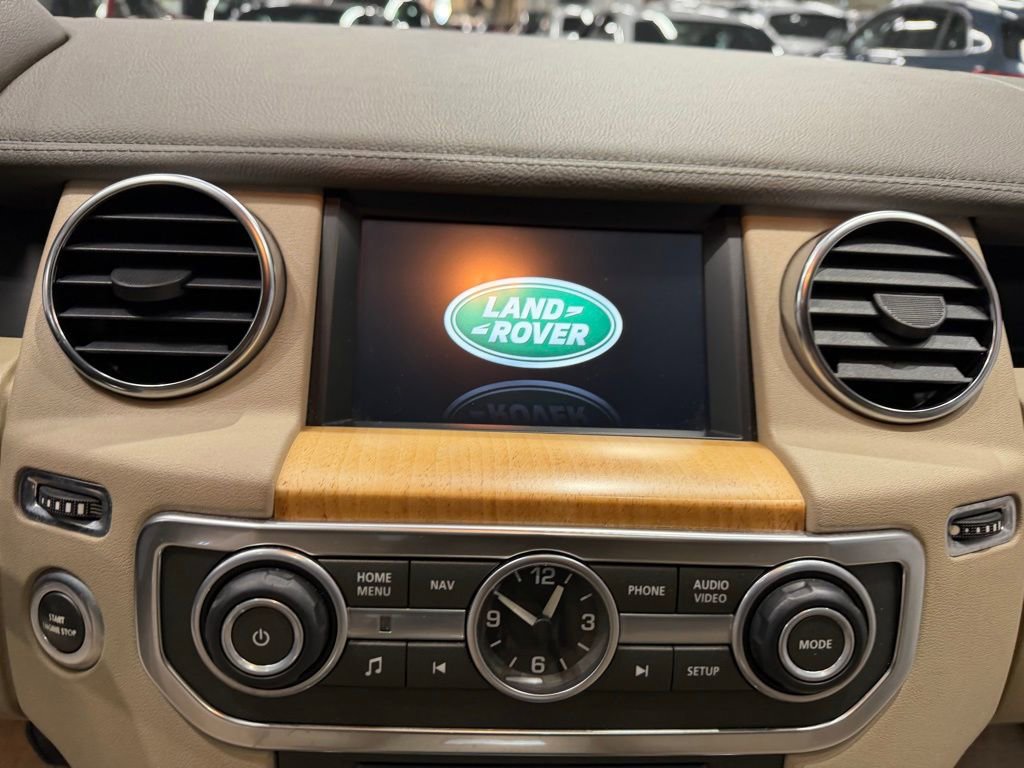 Used 2014 Land Rover LR4 HSE image 48