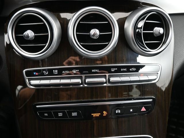 Used 2022 Mercedes-Benz GLC 300 image 32