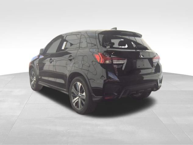 Used 2025 Mitsubishi Outlander Sport AWD image 5