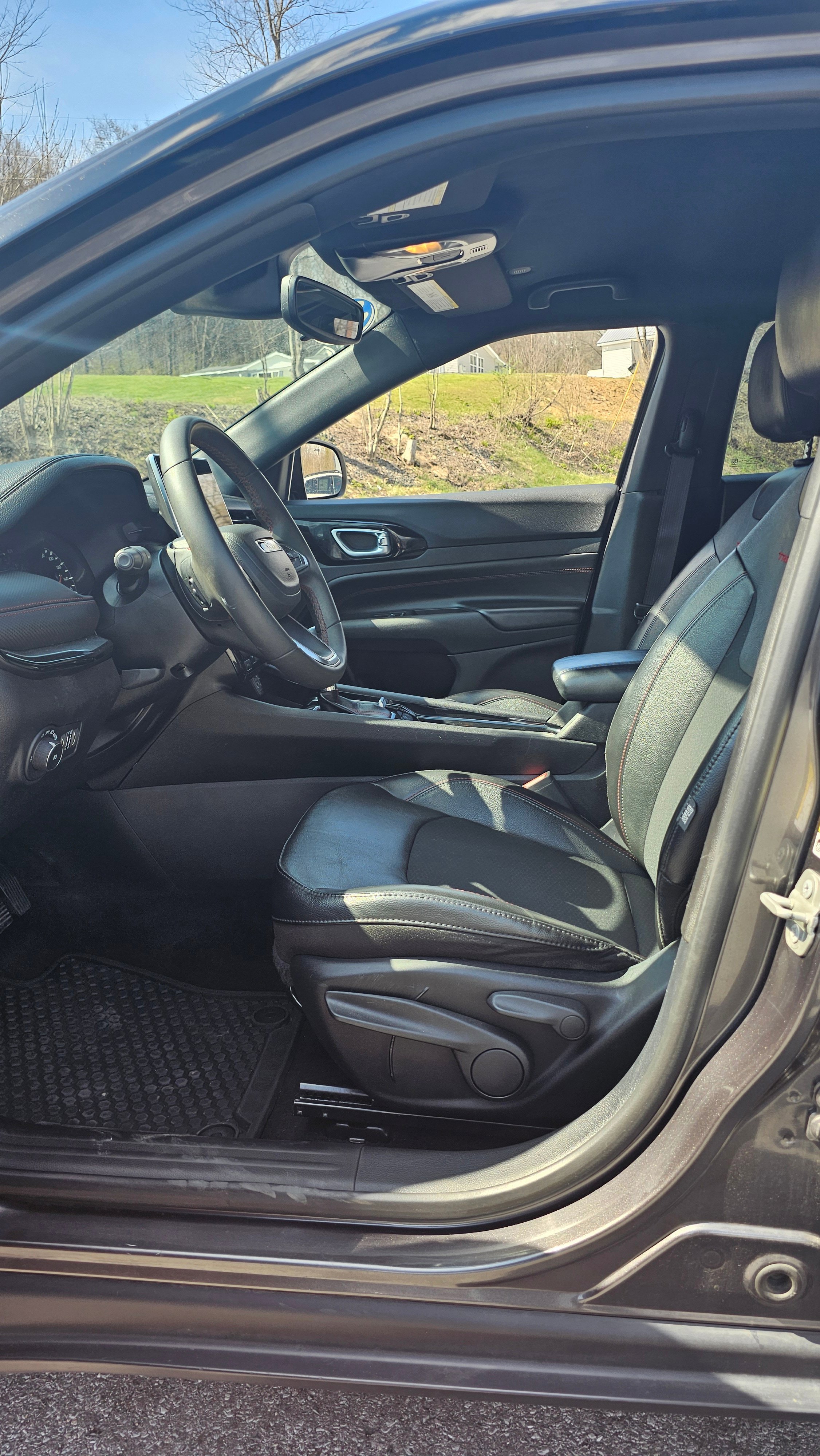 Used 2023 Jeep Compass Trailhawk AWD/4WD image 21