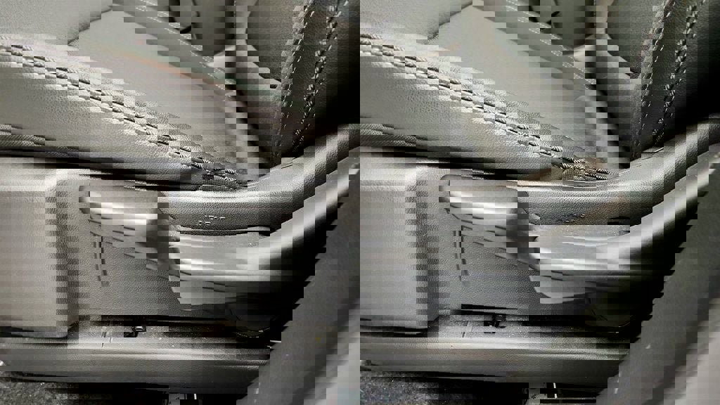 Used 2025 Buick Encore GX Preferred image 11