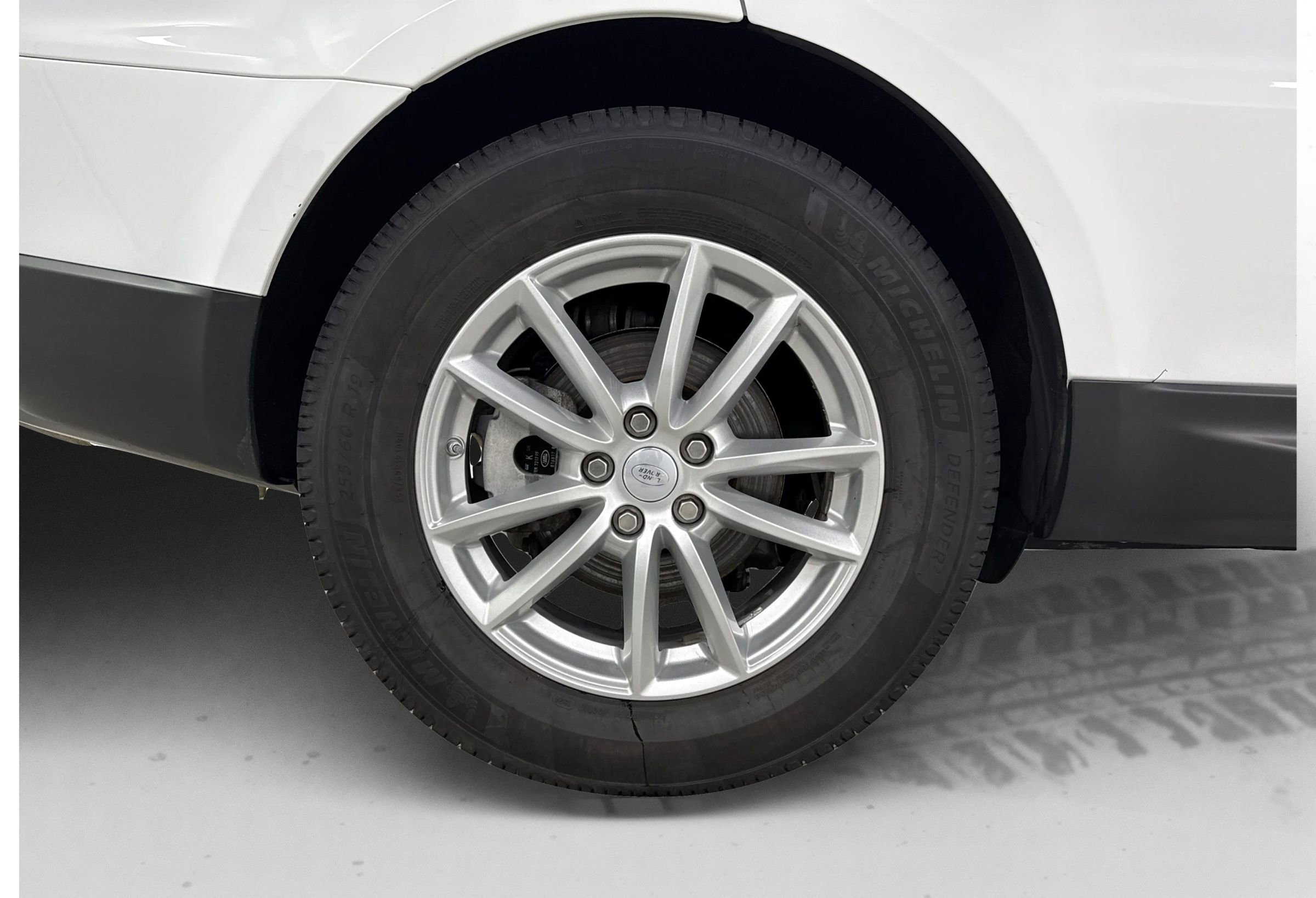 Used 2018 Land Rover Range Rover Sport SE image 26