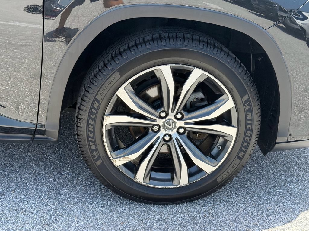 Used 2021 Lexus RX 350L FWD w/ Premium Package image 9