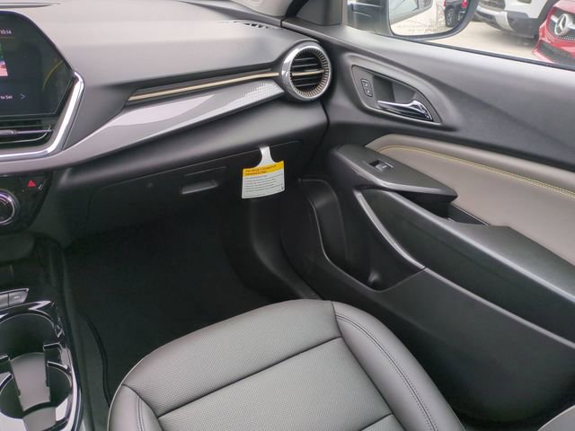 New 2026 Chevrolet Trax ACTIV w/ Driver Confidence Package image 16