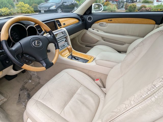 Used 2005 Lexus SC 430 Convertible RWD image 14