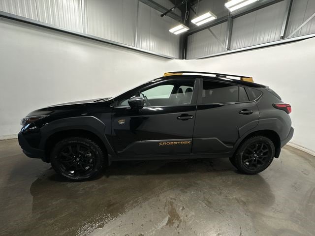 Used 2025 Subaru Crosstrek 2.5i Wilderness image 2