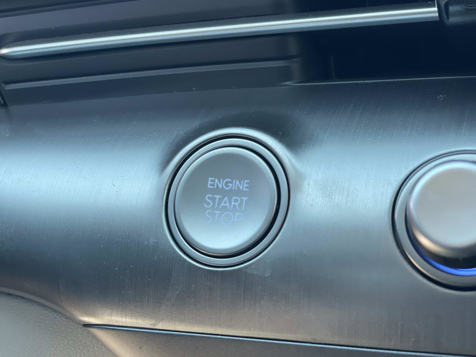 Certified 2025 Hyundai Kona SEL image 15