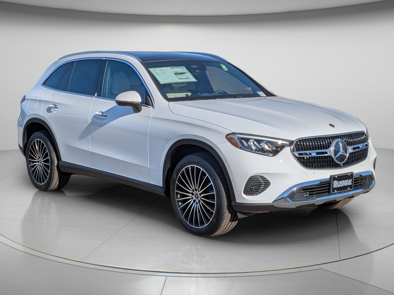 New 2027 Mercedes-Benz GLC 300 image 1