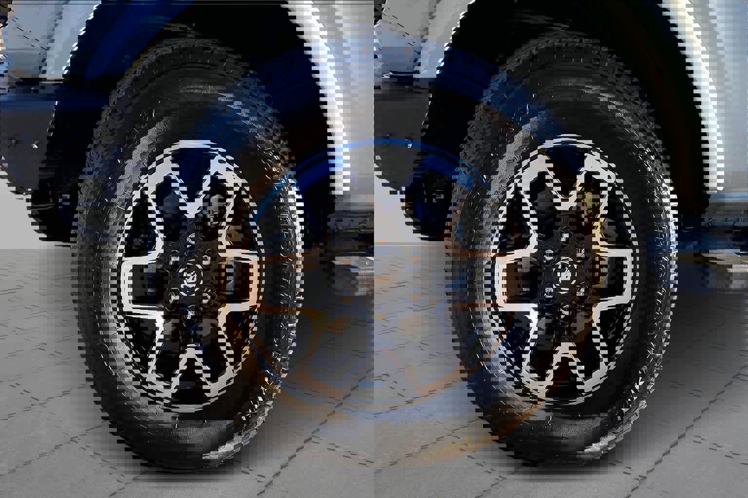 Used 2023 Ford Bronco Outer Banks image 10