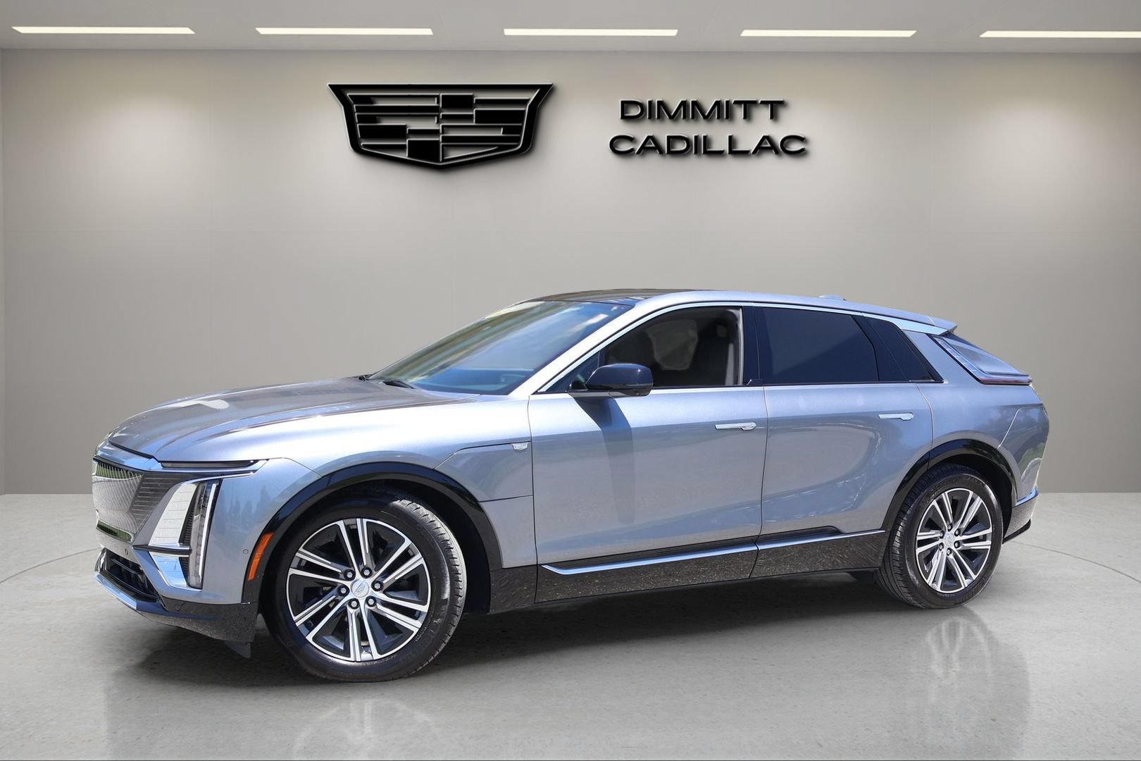 Certified 2023 Cadillac Lyriq 2WD image 1