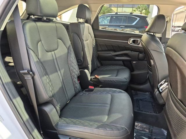 Used 2021 Kia Sorento SX FWD image 33
