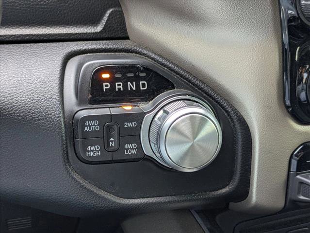 Used 2019 RAM 1500 Laramie w/ Sport Appearance Package AWD/4WD image 12