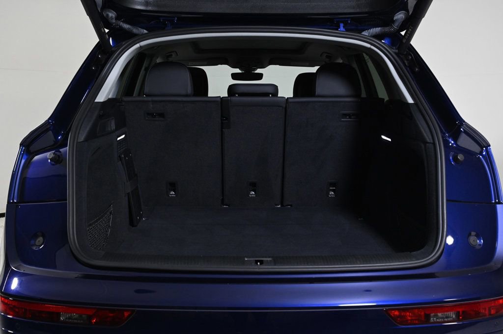 Certified 2022 Audi Q5 2.0T Premium w/ Convenience Package image 21