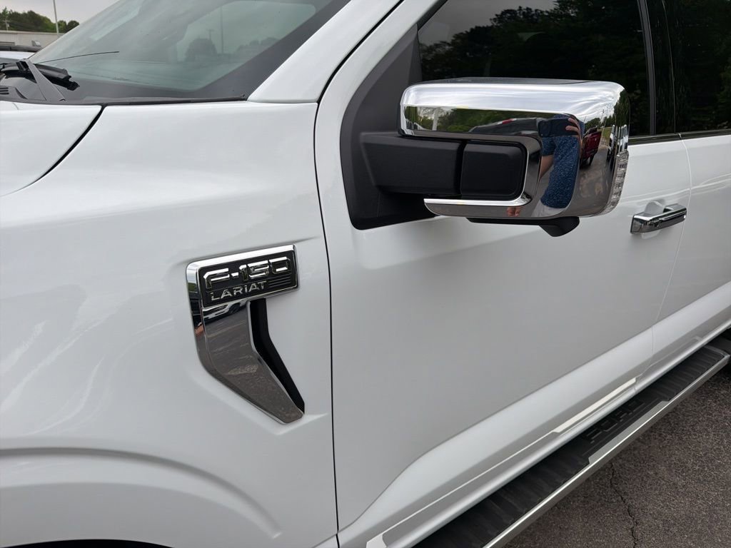Used 2025 Ford F150 Lariat w/ Equipment Group 501A Mid AWD/4WD image 10